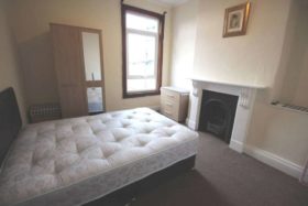 1 Bedroom House Shar...